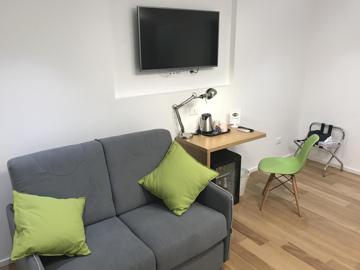 פלרמו Kalamonjo Suite&Rooms מראה חיצוני תמונה