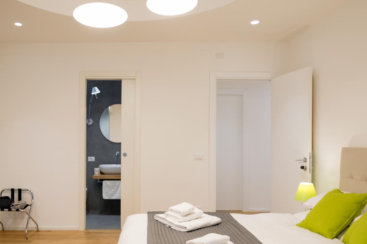 פלרמו Kalamonjo Suite&Rooms מראה חיצוני תמונה