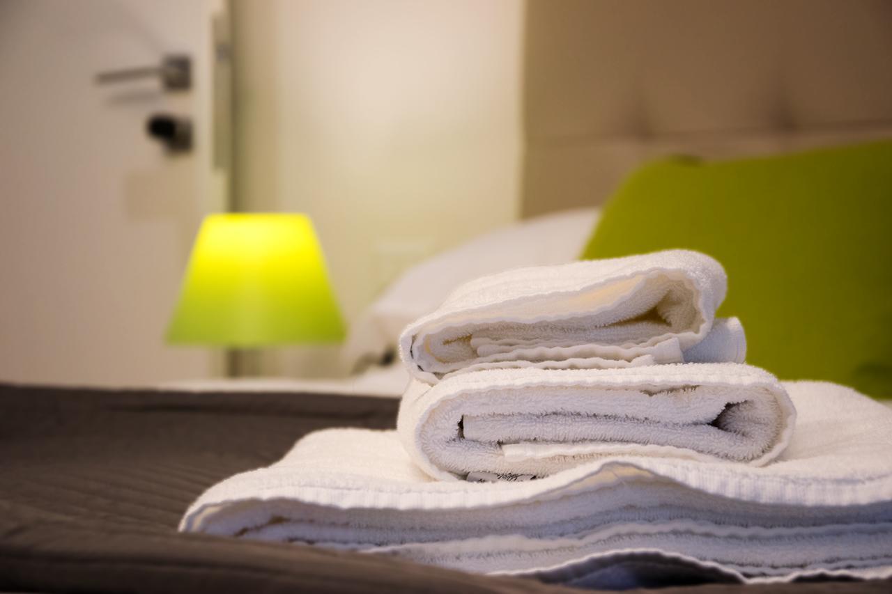 פלרמו Kalamonjo Suite&Rooms מראה חיצוני תמונה